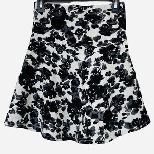 A-Line Skirt Black/White Size Small Marilyn Monroe Flare